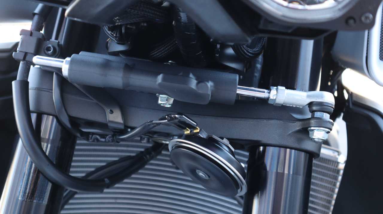 YAMAHA MT 10