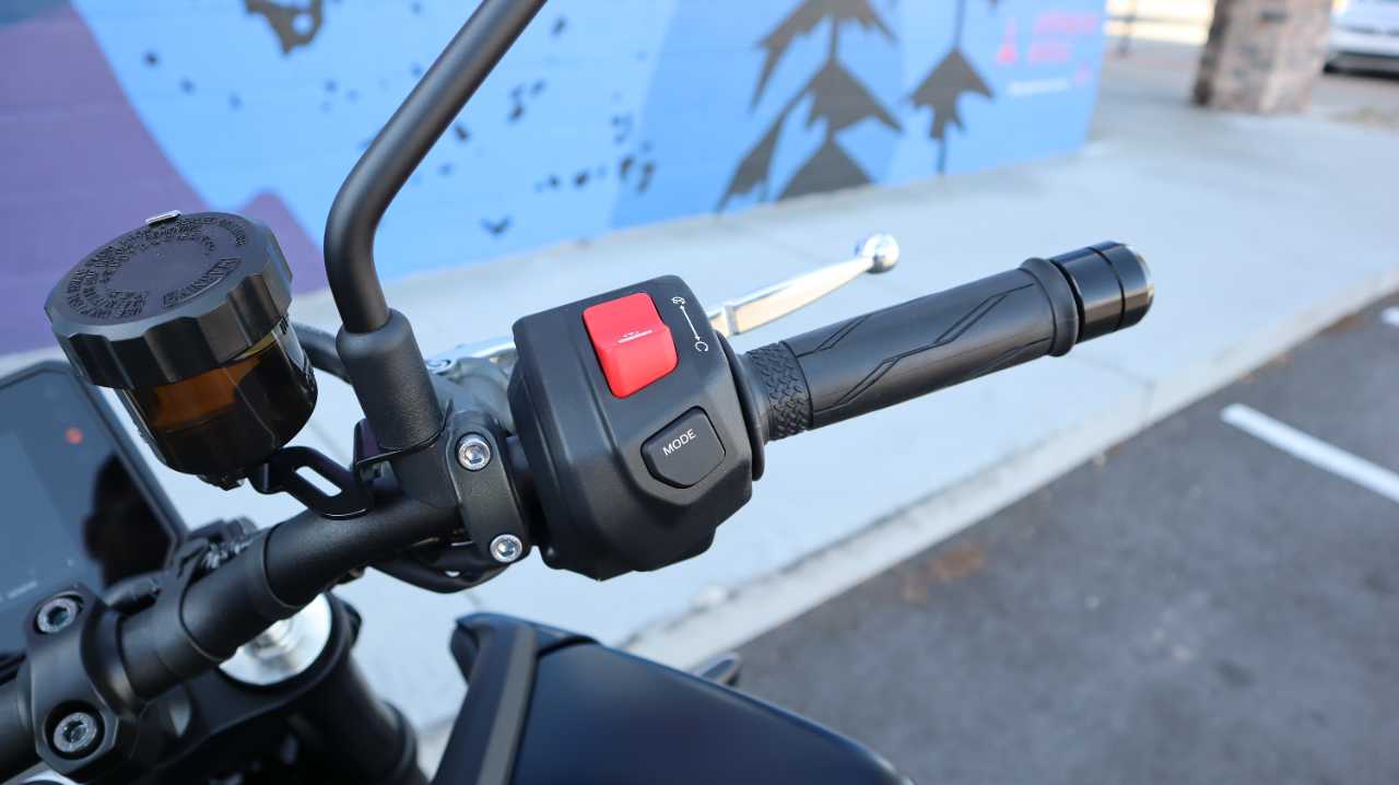 YAMAHA MT 09