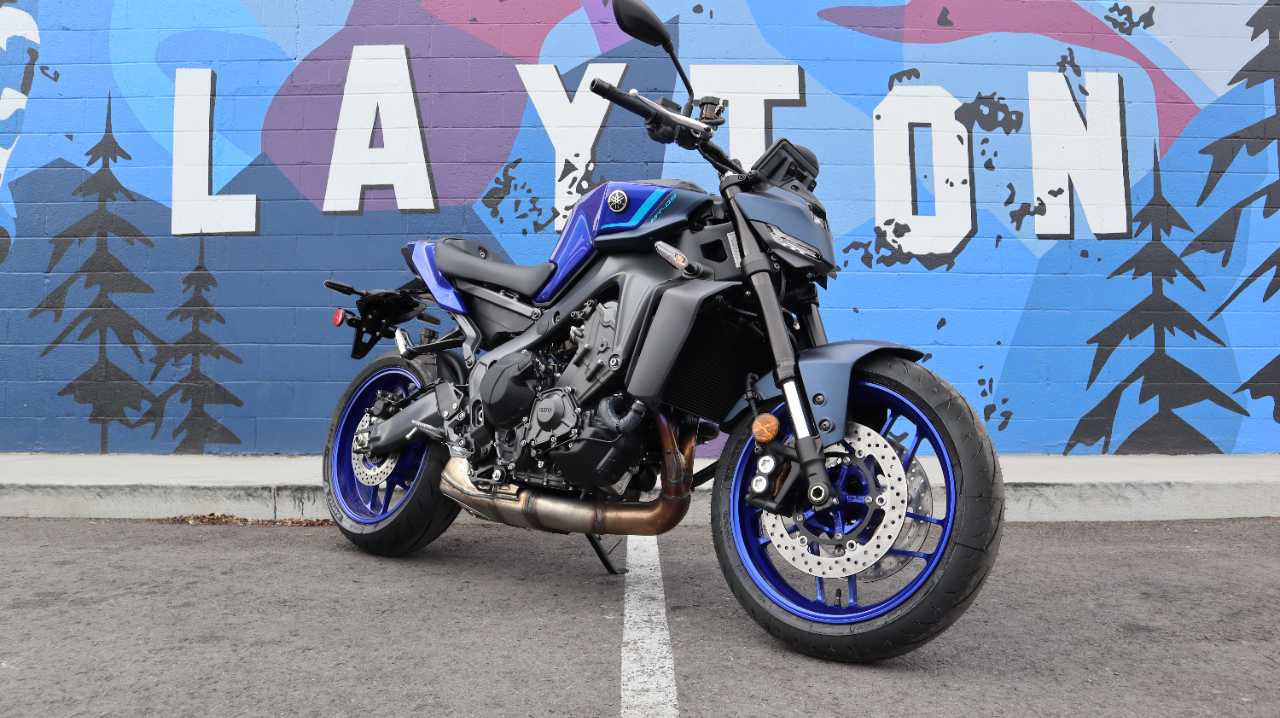YAMAHA MT 09 TEAM YAMAHA BLUE