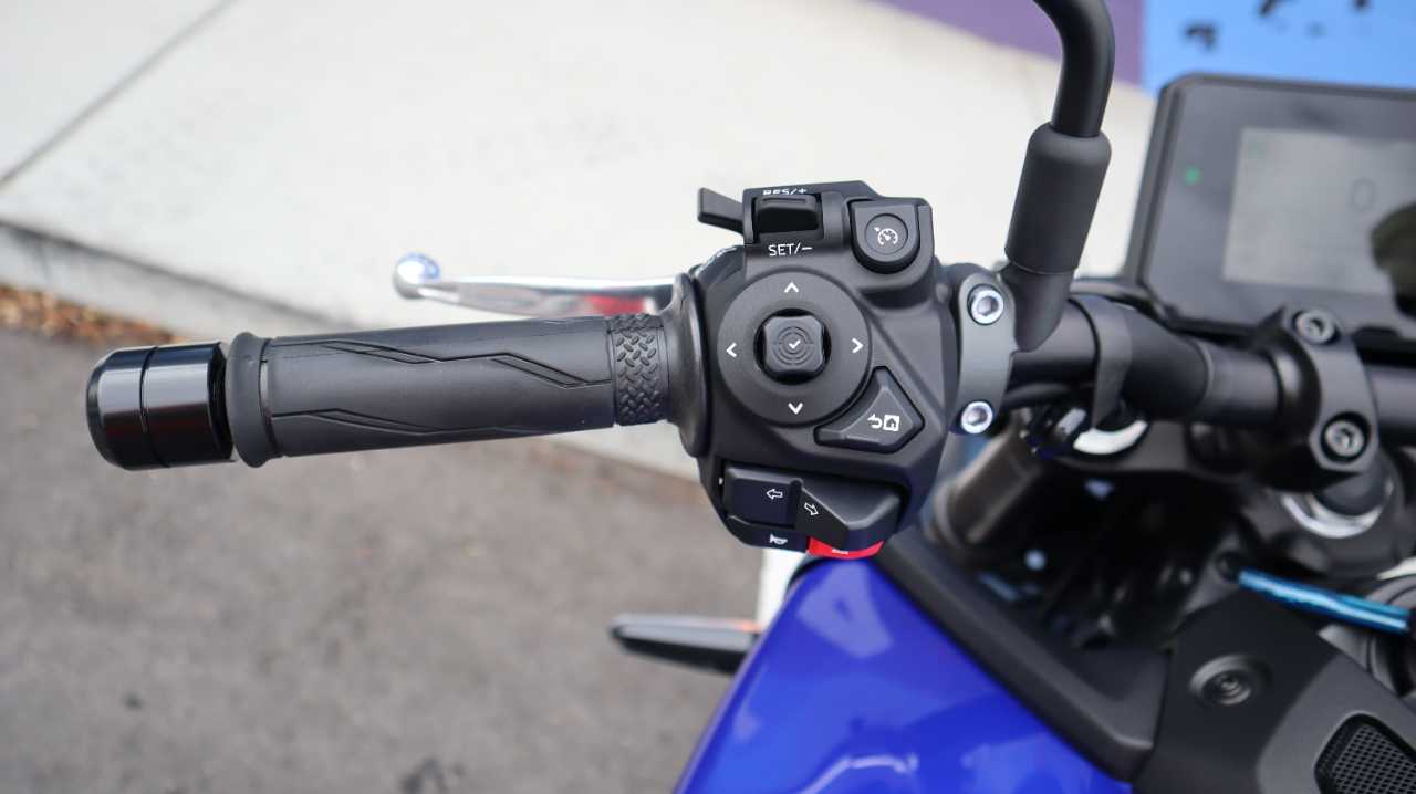 YAMAHA MT 09 TEAM YAMAHA BLUE