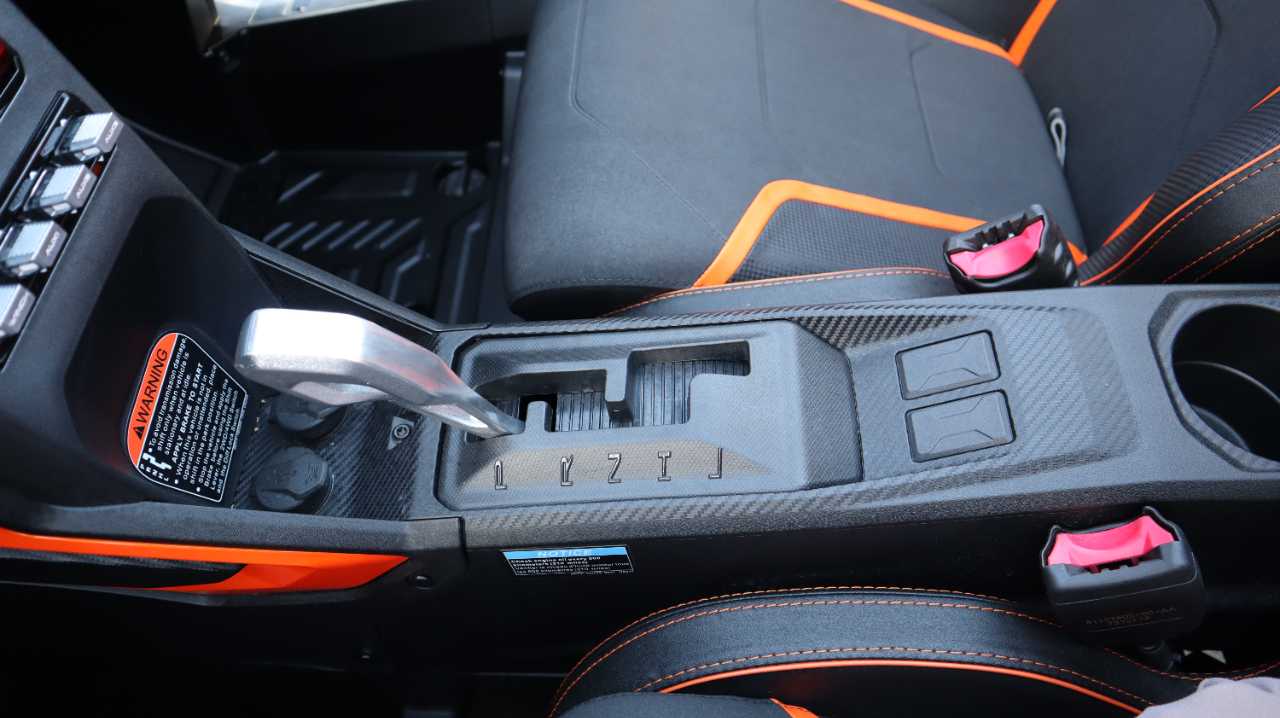 CFMOTO ZFORCE Z10