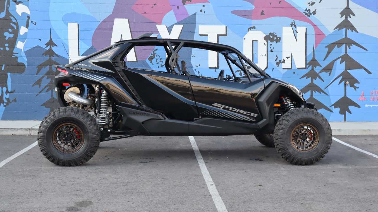 CFMOTO ZFORCE Z10-4
