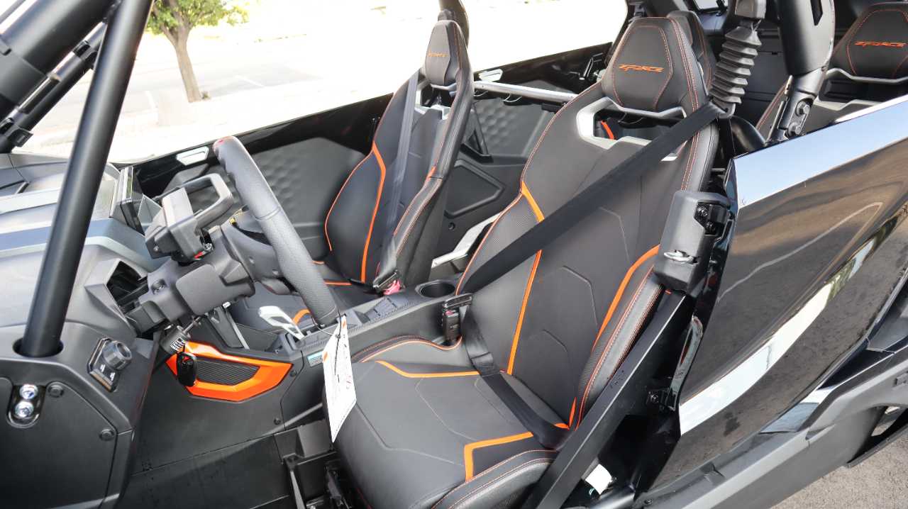 CFMOTO ZFORCE Z10-4