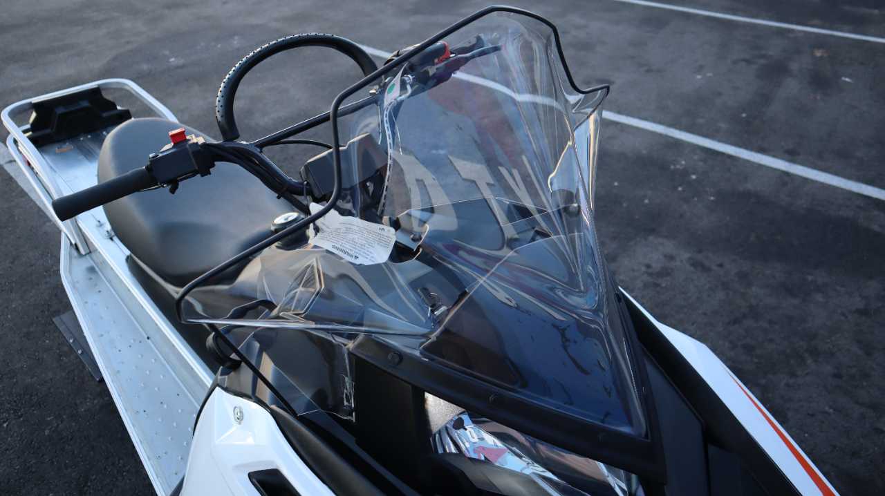 POLARIS VOYAGEUR 550 155