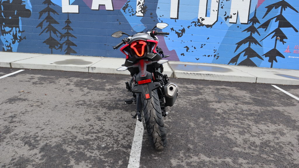 CFMOTO 300SS
