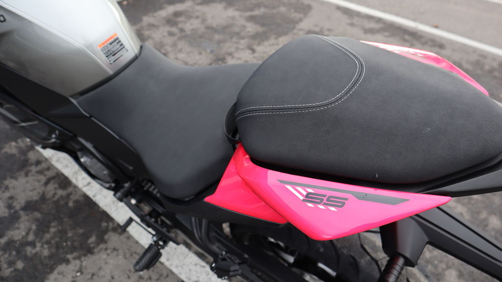 CFMOTO 300SS
