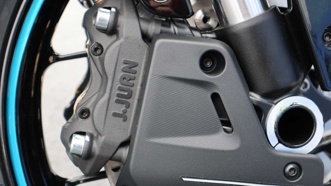 CFMOTO 675SS
