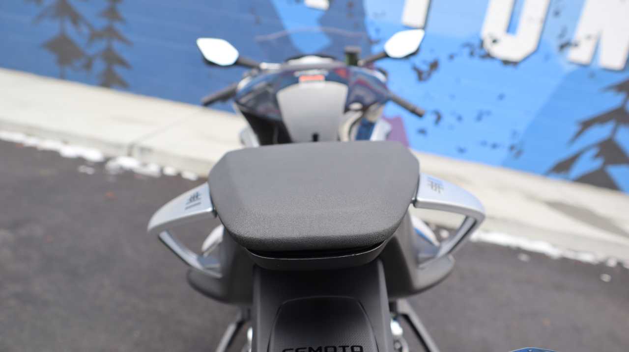 CFMOTO 675SS
